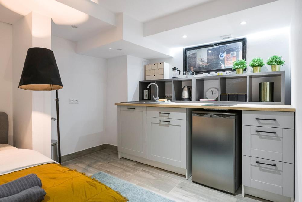 Cosy In Perfect Location Apartament *